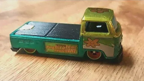Hot wheels Volkswagen T2 pickup mystery machine Custom